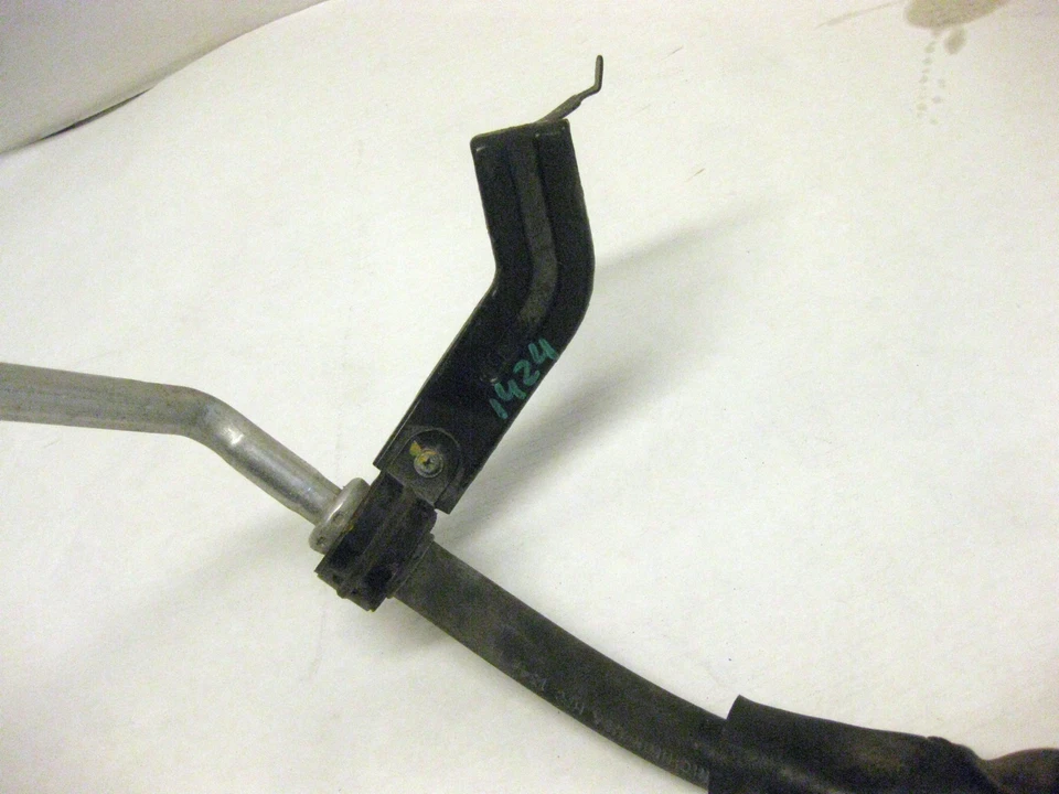 Manguera de tubo de succión Lexus RX330 2004 línea de aire acondicionado OEM 04 05 06 Foto 2 de 4