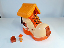 Play Boot MATCHBOX ancien jouet Shoes 1977 vintage maison+ accssoires+ mobilier