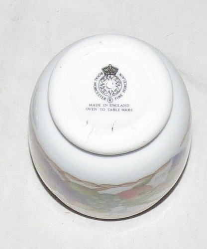 Royal Worcester Fruit Basket King Size 4 inch Egg Coddler - Type 12 - Picture 4 of 4
