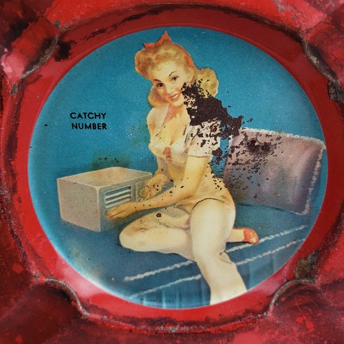 Vintage Risque Advertising Pin Up Ashtray Tin New Magnolia Hotel Jacksonville FL - Picture 7 of 12