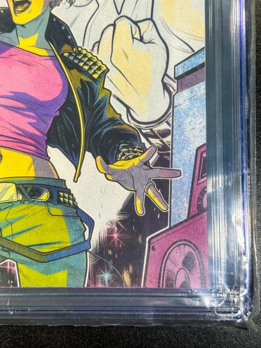 🪩Dazzler: X-Song 1🪩CGC 9.8 MINT!🪩Torque Variant Cover🪩FREE SHIPPING🪩 - Picture 4 of 8