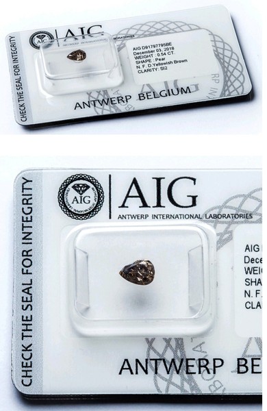 Diamantes naturales certificados (AIG) 0'54 Carat