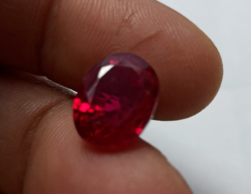 Ruby Corundom Faceted Cut Gemstone 10x12 mm Oval Gemstone - Picture 3 of 8
