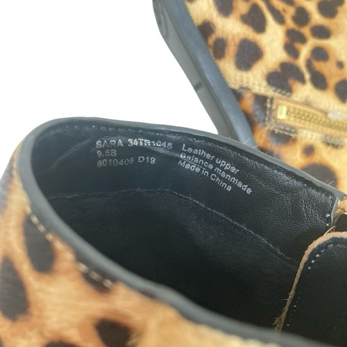 NWOB Taryn Rose Sara 9.5 B Leopard Ankle Boots Leather Upper Heel Pointed Toe - Picture 7 of 12