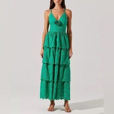ASTR THE LABEL Faeryn Eyelet Tiered Maxi Dress Large