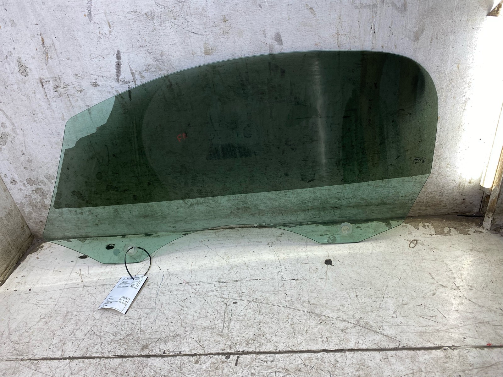 2009 Aston Martin Vantage Rh Front Right Passenger Door Glass Window Oem