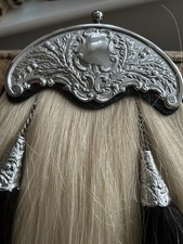  ORIGINAL WHITE HORSE HAIR BLACK LEATHER KILT SPORRAN  THISTLE BELT