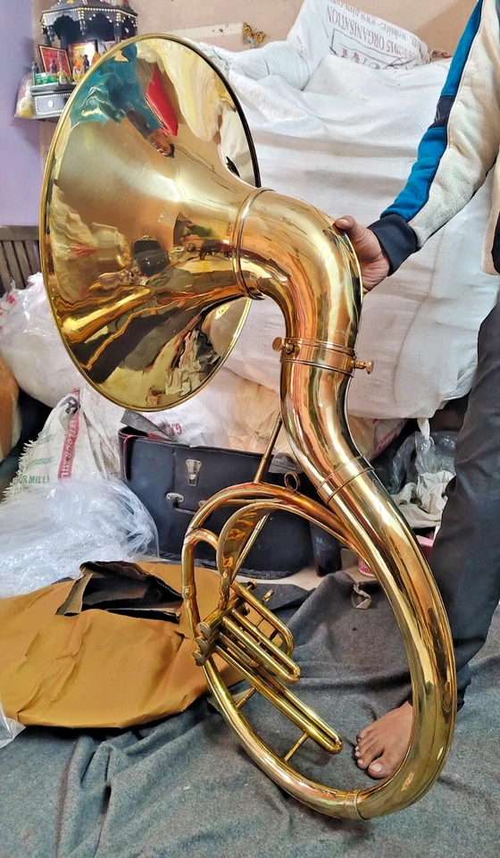 SOUSAPHONE 22" TAMAÑO CAMPANA PULIDO DORADO HECHO DE LATÓN PURO + CAJA + ENVÍO GRATUITO Foto 3 de 4