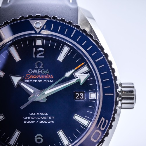 Omega Seamaster Planet Ocean Ref. 232.90.44.22.03.001 (Box und Papiere enthalten) - Bild 19 von 21