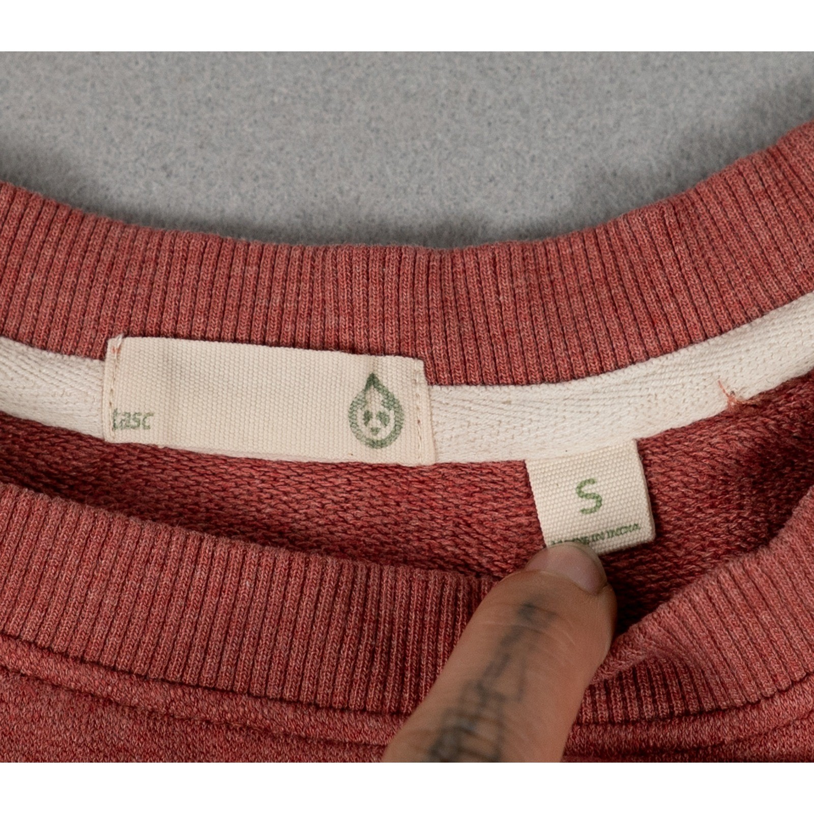 Tasc Womens Sweatshirt Small Raglan Sleeve Crew Neck Terracotta Red Bamboo Basic image 3