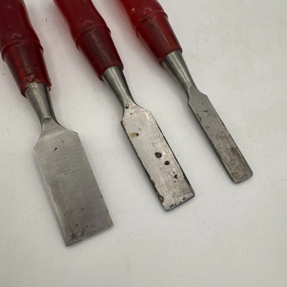 Vintage Fuller Unbreakable Chisels, Set of 3, Red Translucent (Butyrate) Handle - Image 4 of 4