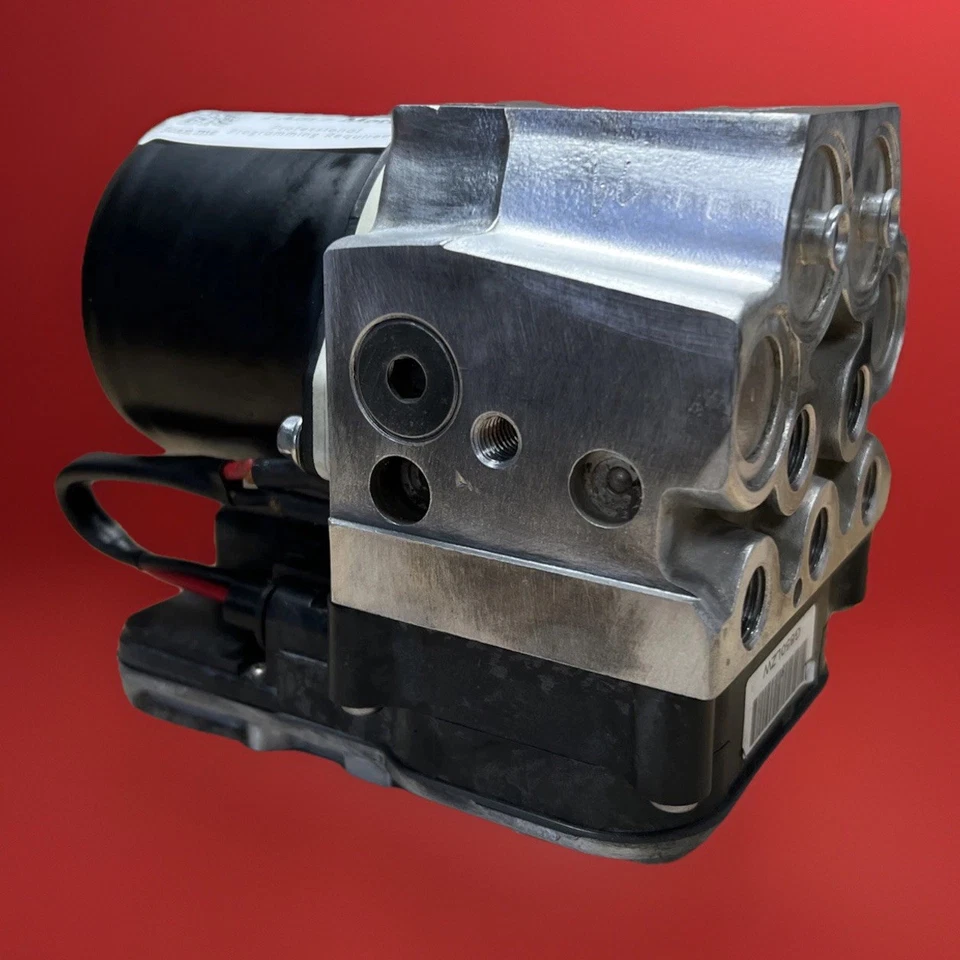 Módulo de bomba de freno ABS reacondicionado Chevrolet GMC enchufe de 11 pines | G850LZW Foto 3 de 4