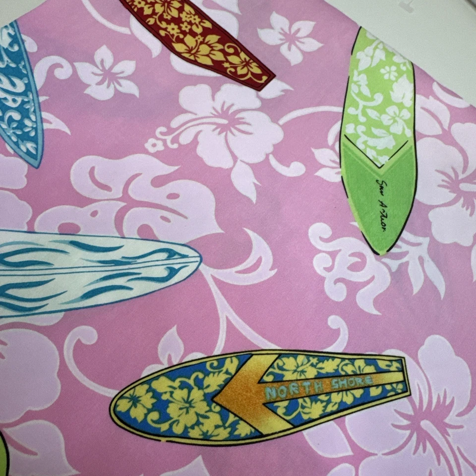 Dean Miller Ropa de cama de surf Paneles de ventana Cortinas Rosa Hawaiano Floral Tablas de surf Foto 2 de 4