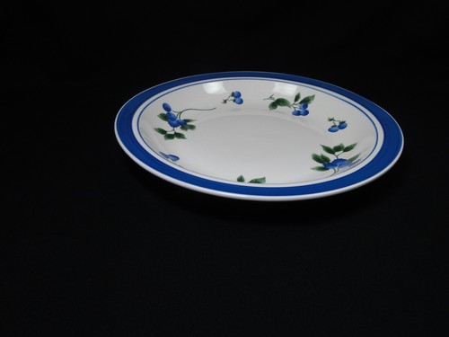 Vintage L.L. Bean Blueberry Serving Bowl 9.5" and Platter 12", 2 Piece Set - Picture 6 of 14