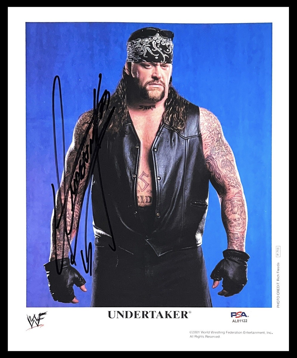 WWE THE UNDERTAKER P-713 HAND SIGNED AUTOGRAPHED 8X10 PROMO PHOTO
