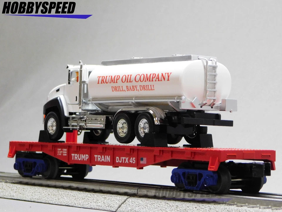 MTH RAILKING DONALD J TRUMP FLAT CARS w TRUCKS 3 PACK O GAUGE train 30-70150 NEW - Image 4 of 4