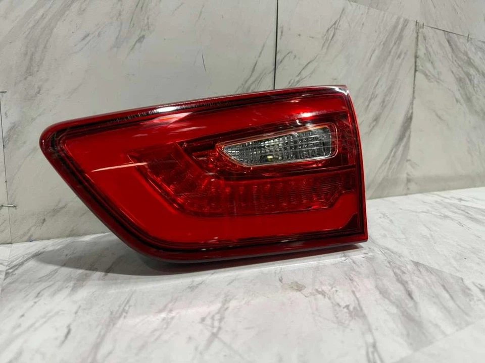 2014 2015 KIA OPTIMA INNER TAIL LIGHT OEM RIGHT PASSENGER SIDE LED 92404-2T620 - Image 4 of 4