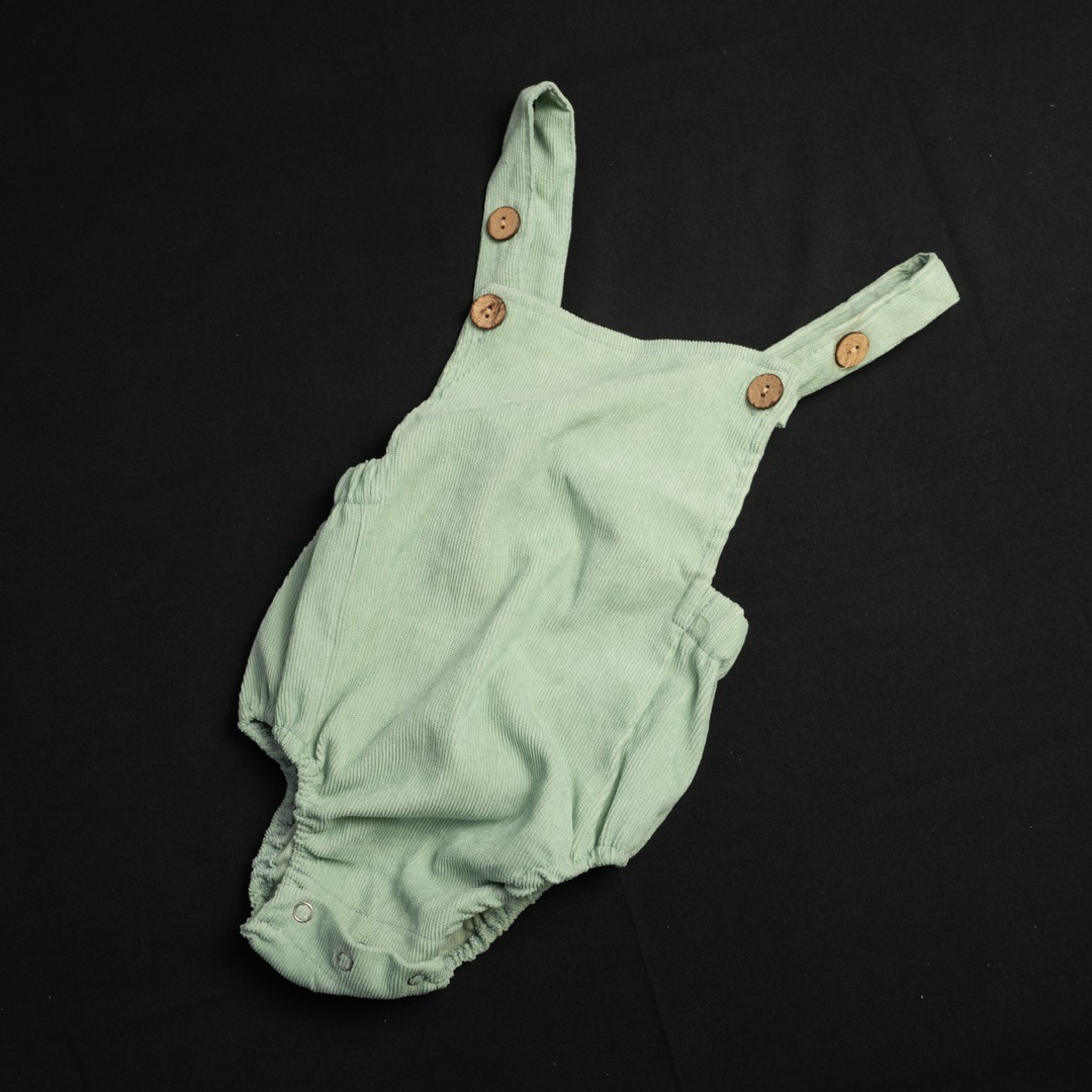 Green and White 90cm Baby Grows New In Packaging image 4