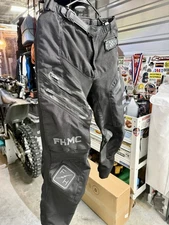 Fast House Offroad Dirt Bike Pants Men's Size 32 Black