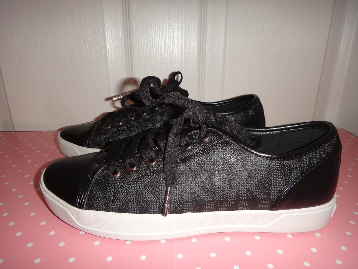 Rubber outsole 2024 michael kors