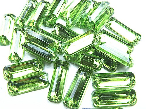 Acrylic Rhinestone Gems 4x15 mm Oblong Cube Flat Back Sew On All Colours Joblot - Picture 8 of 44