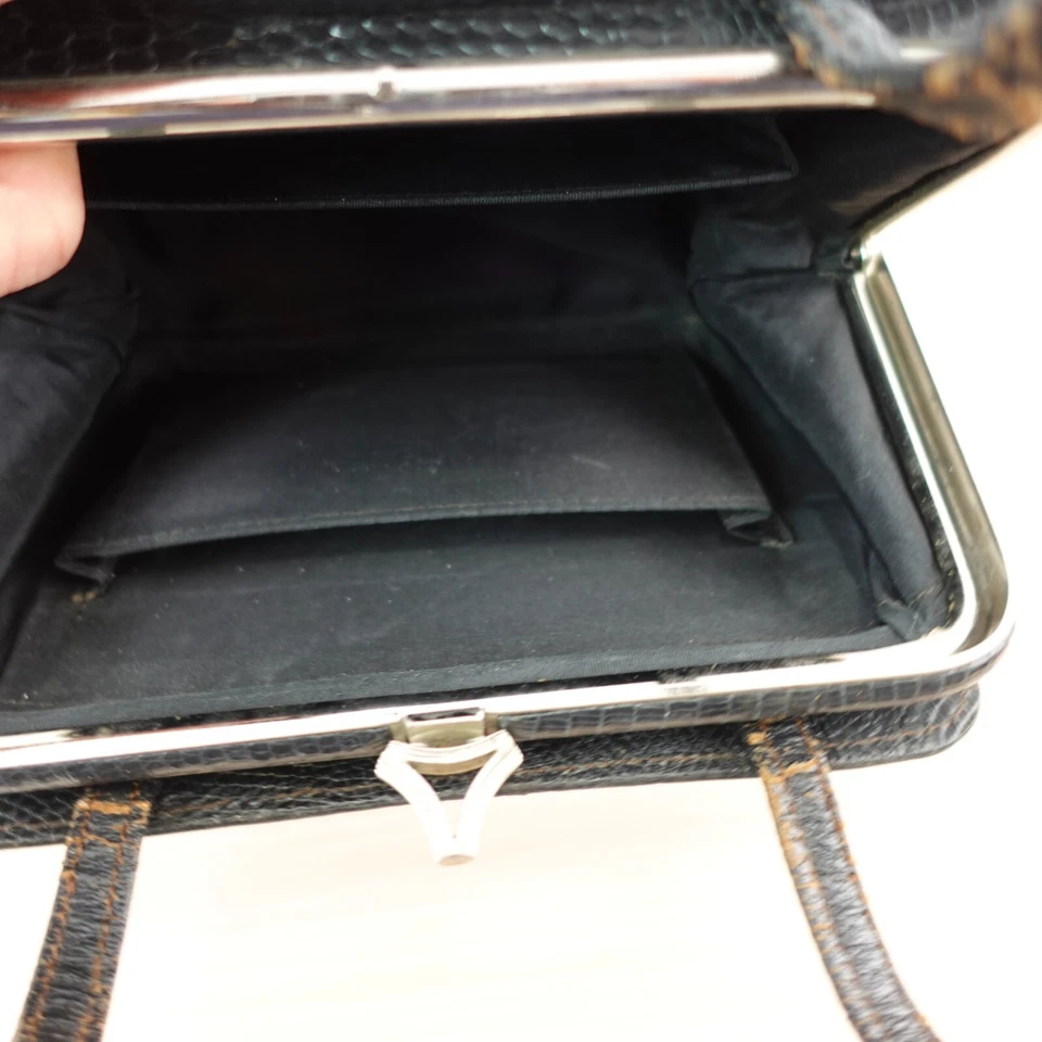 Bolso Vintage Crocodile Broche Bloqueo Caimán S Negro Hornback Retro Años 50 Asa Superior Foto 4 de 4