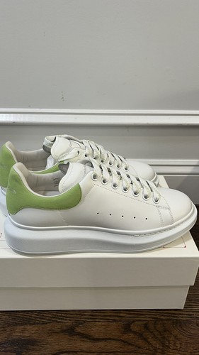 Size 43 - Alexander McQueen Oversized 
