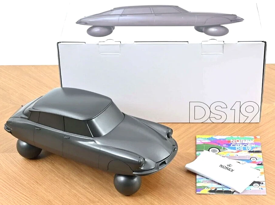 Citroen DS 19 Su Palline, Scultura, Limitata, Grigio Opaco, 1:12 NOREV - Immagine 2 di 2
