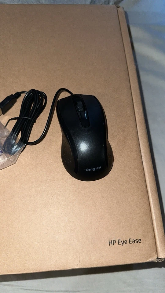 Targus Keyboard With Headphones & Mouse  - Image 2 of 4