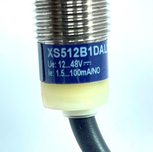 Telemecanique XS512B1DAL2 Inductive Proximity Sensor XS5 M12 L53MM - Picture 3 of 10