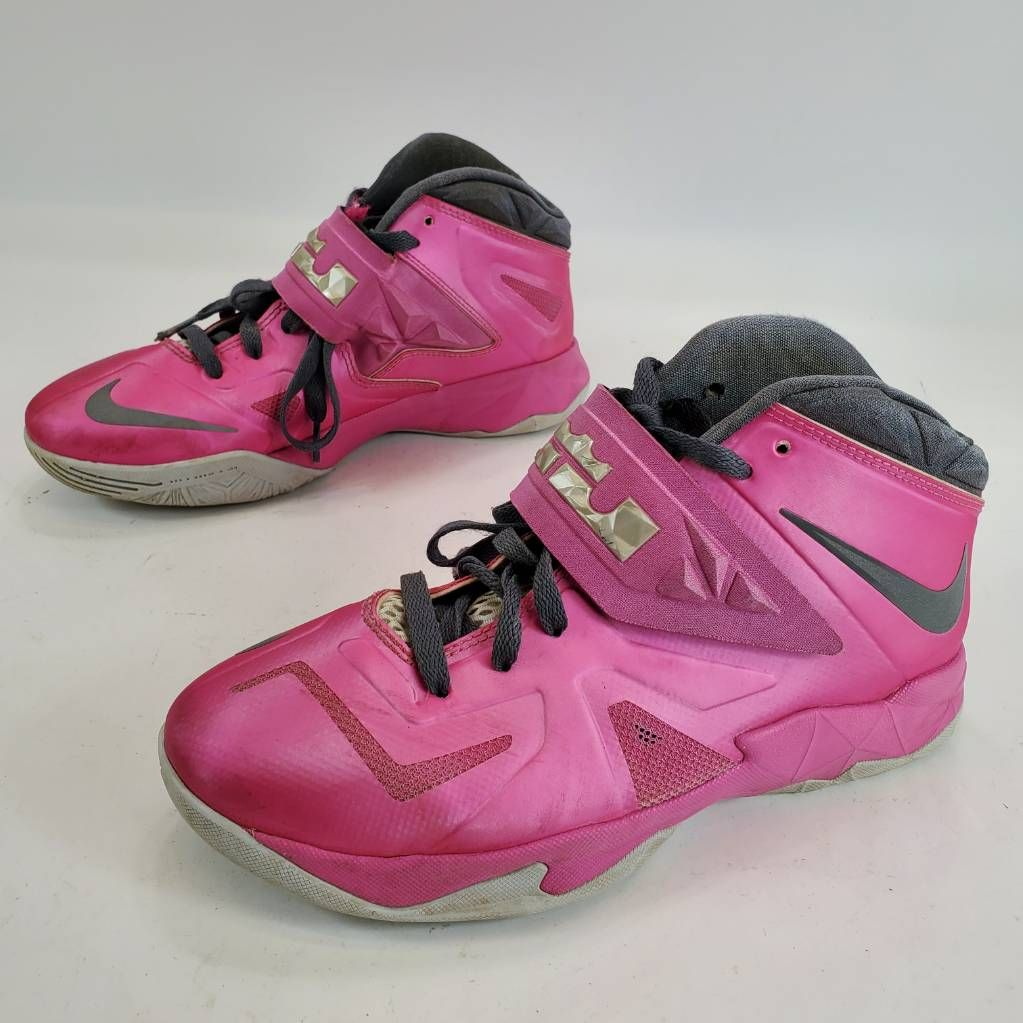Nike Lebron Soldier 7 'Think Pink 