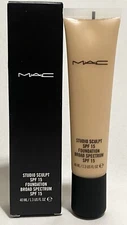MAC Studio Sculpt Foundation SPF15 Shade NC20 Full Size 40ml / 1.3oz New In Box