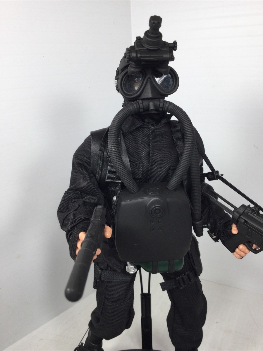 DEEP SEA DIVER 1/6scaleフィギュア toyhaven: Coreplay 1/6th scale Deepblur Diver and Deepblur