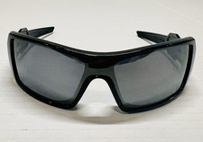 Oakley Oil Rig II Black Ghost Text Black Iridium Lenses Sunglasses 24-058 129