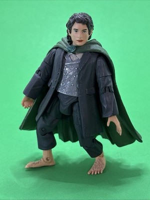 2002 Toy Biz LOTR Frodo Baggins From the There and Back Again Set 4'' Figure Only