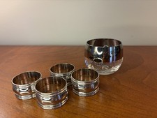 4 International Silver Company Silverplate Napkin Rings & Dorothy Thorpe Glass