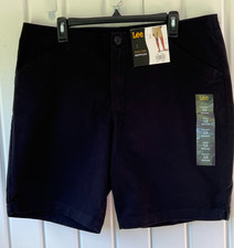 NWT Lee Women's Mid Rise Bermuda Shorts 18M Black Flat Front 4 Pockets