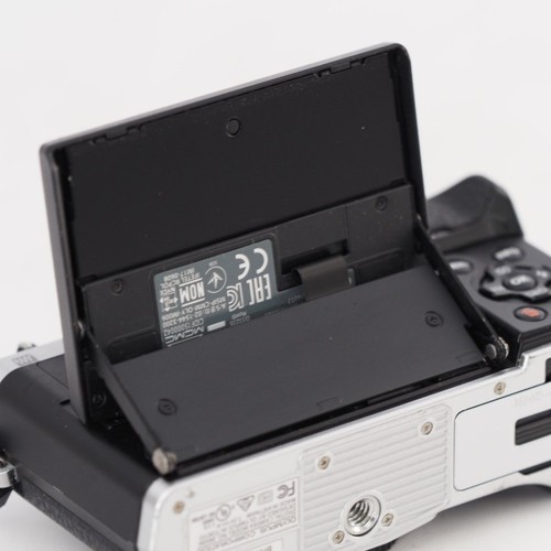OLYMPUS OM-D E-M10 Mark III Mirrorless Camera body ShutterCount 6,580#13349 - Picture 10 of 11