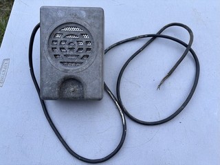 Vintage 1949 Lee Artoe Drive In Movie Speaker Bulls eye UNTESTED