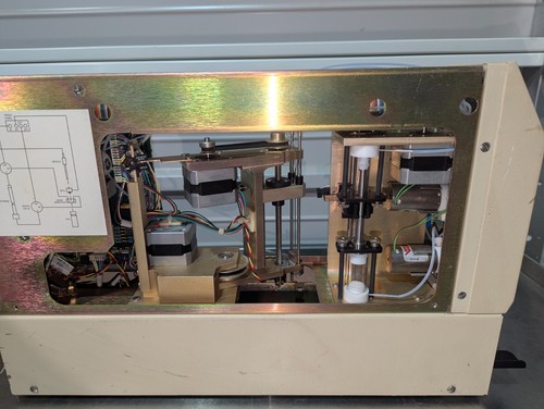 Zymark EasyFill Sample Collection Module 48406/2 / WASH INLET DAMAGE - Picture 16 of 22