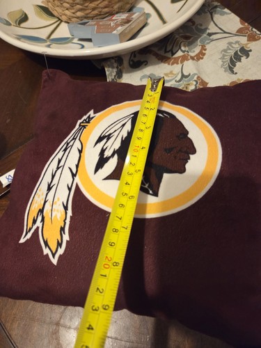 2 Washington Redskins Throw Pillows - Picture 4 of 5