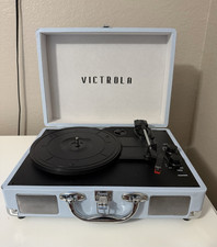 Victrola VSC-550BT-LA Light Blue Bluetooth Portable Suitcase Record Player 3