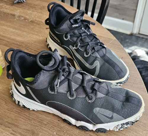 Nike Future Field All Sports Turf Cleats Shoes Black Kids Boy Size 6 Youth