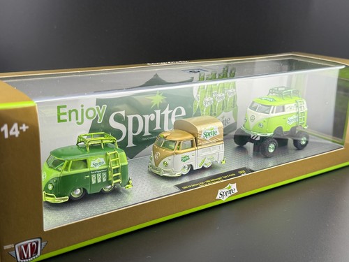 M2 1960 Volkswagen Type 2 Pickup w/ 60 VW 4X4 Delivery Van Sprite 1/64 CHASE