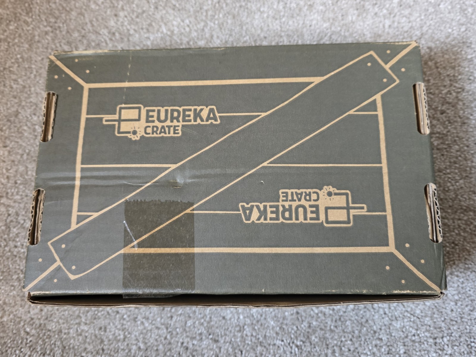 Kiwi Co Eureka Crate - Build Your Own Perpetual Calendar - Open Box, Bags Sealed