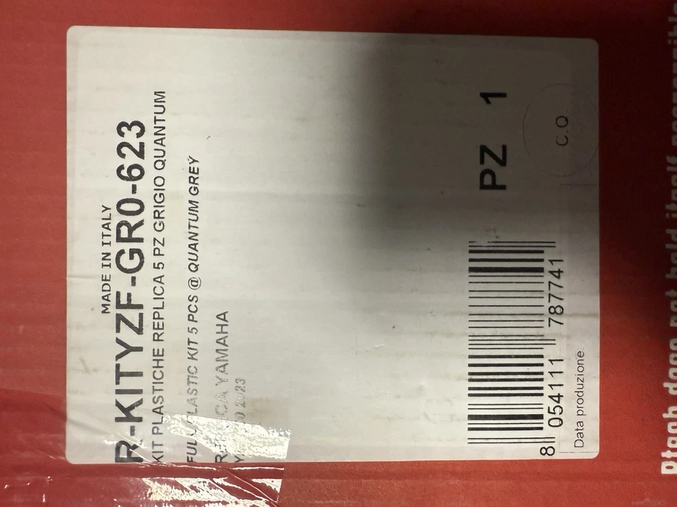 Yamaha YZ250F 2024 2025 - YZ450F 2023 2024 2025 Kit Plásticos Gris Quantum Foto 4 de 4