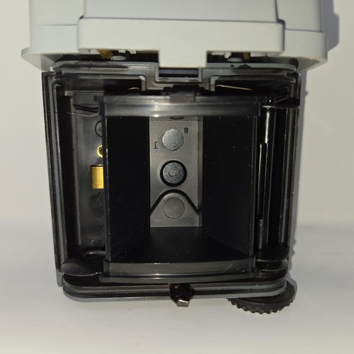 Tower Phantom Sears TLR Vintage Camera 127 Film No Flash Included Shutter Works - Imagen 14 de 24