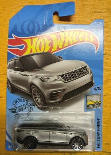 Hot Wheels Defect Error Lot (Porsche Panamera, Range Rover Velar) - Picture 2 of 5