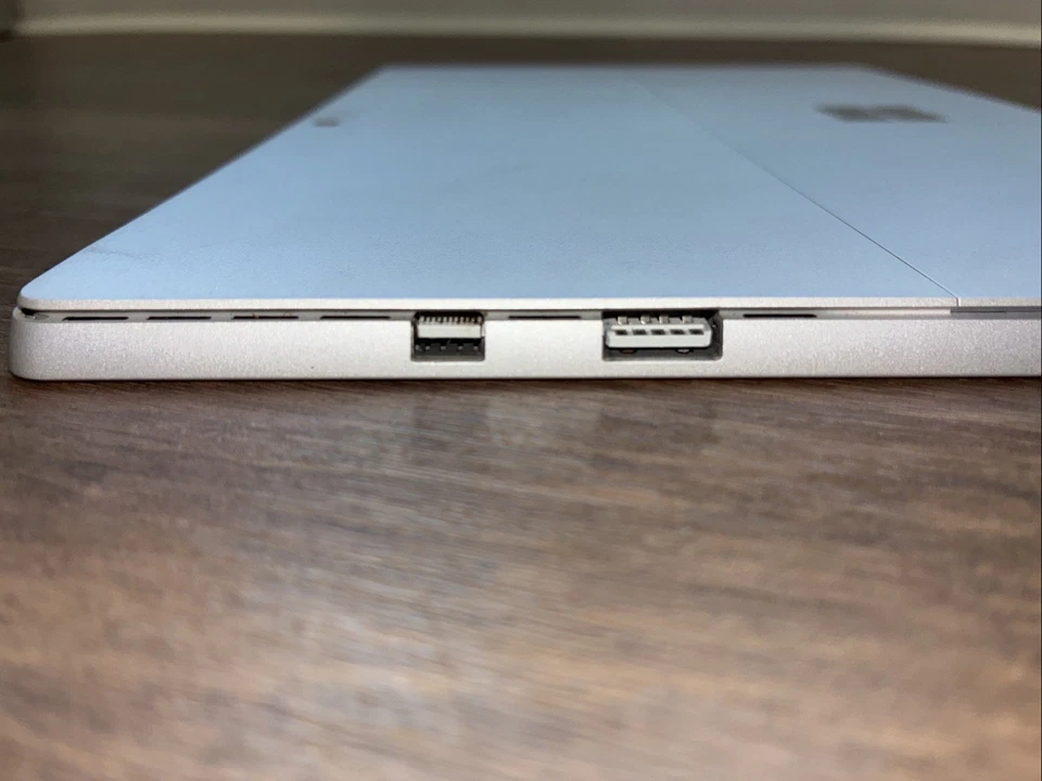 Microsoft Surface Pro 1796 12.3" i7-7660U @2.5GHz 16GB RAM 512GB SSD W11P *read* - Image 4 of 4