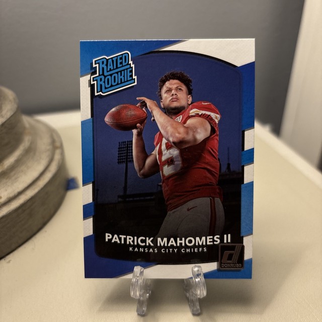 2017 Panini Donruss - Rated Rookie Patrick Mahomes II #327 (RC)
